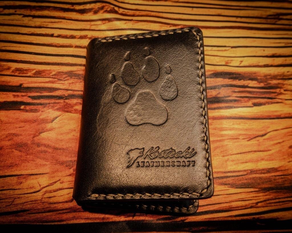 Minimalist Black Cardholder